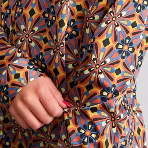 Brand New Willow & Root Retro Satin Blouse Sz Small - Picture 3 of 7